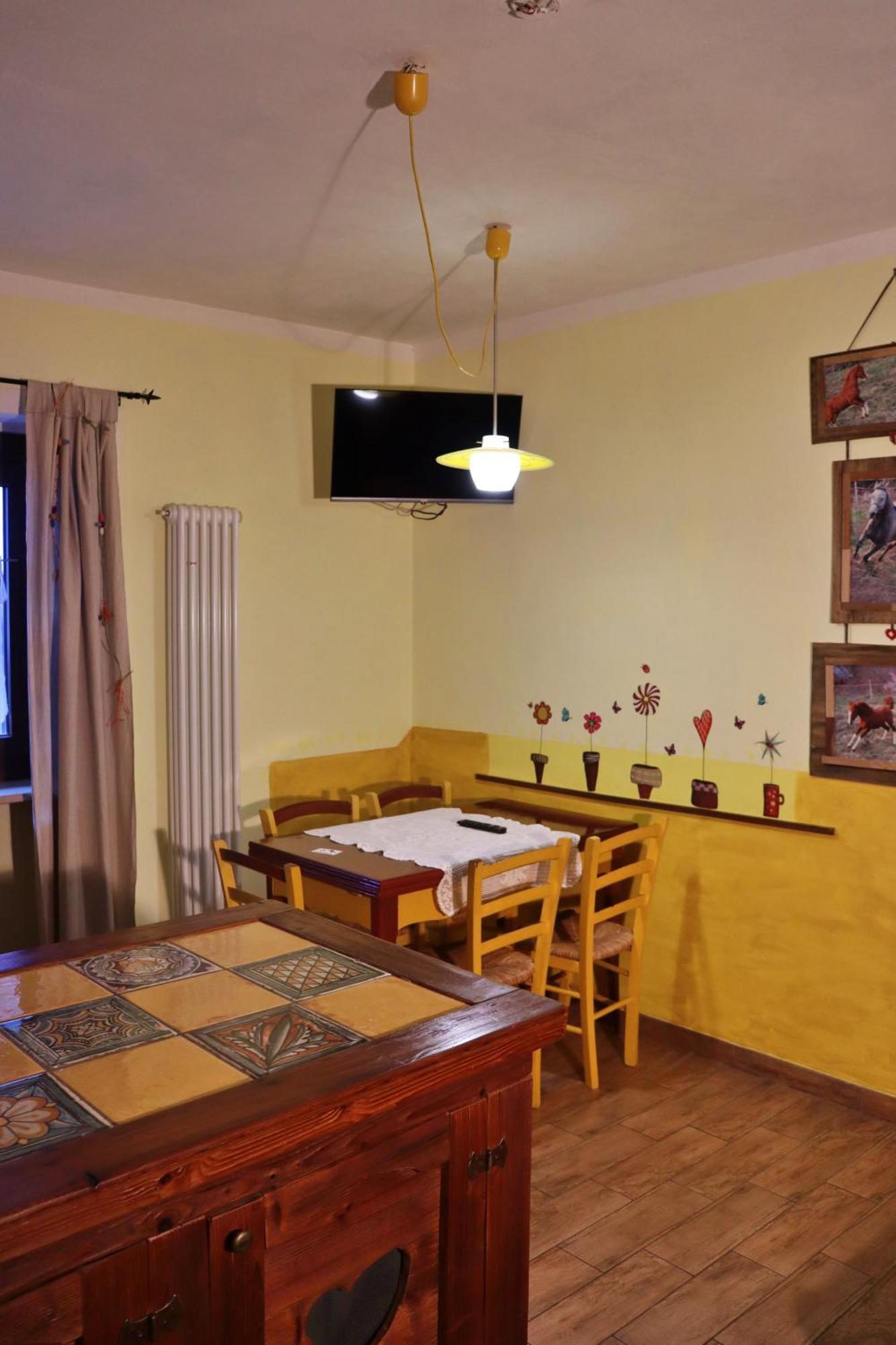 Chevres A Cheval - Apartment Аоста Екстер'єр фото